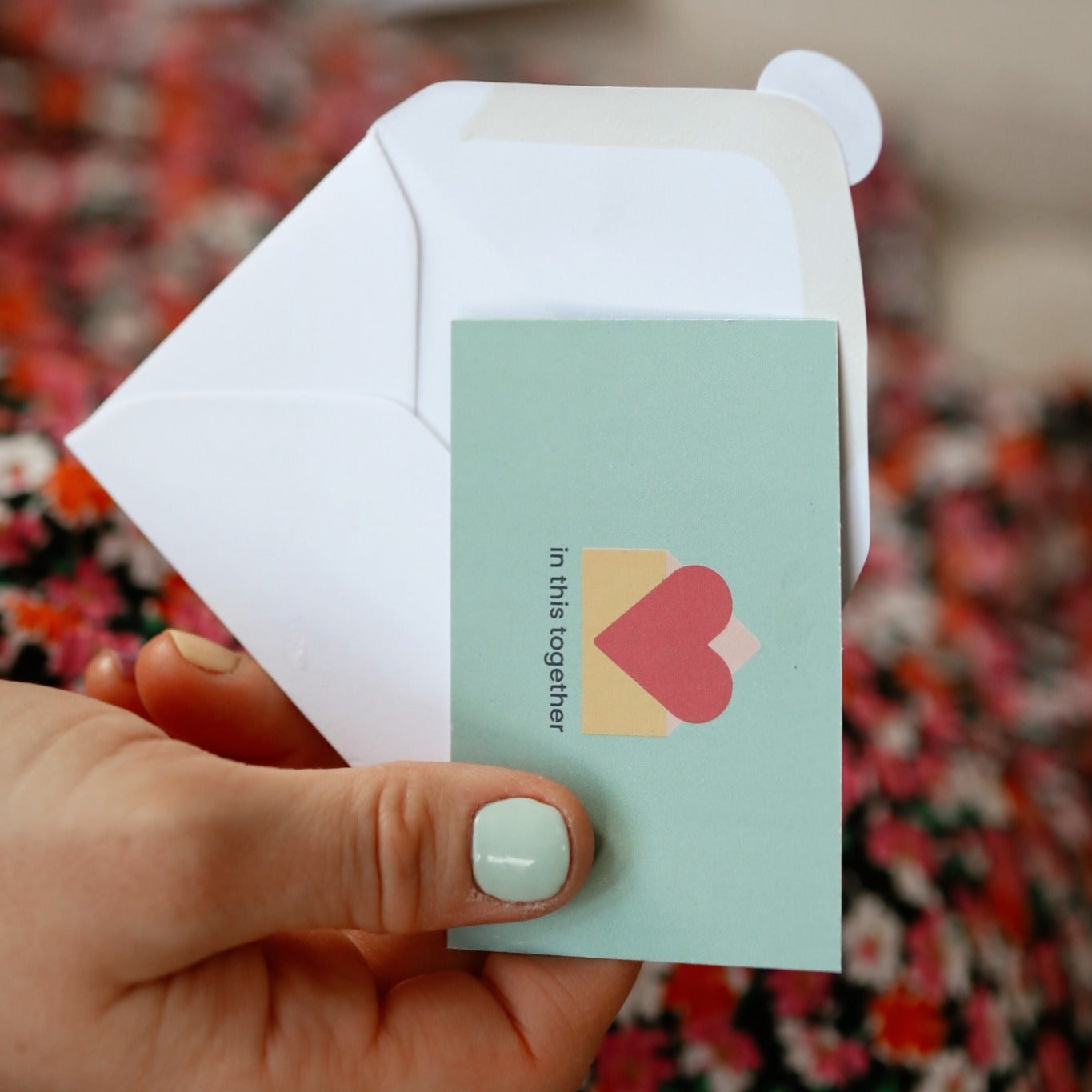 The perfect new mum gift: in this together cards. Words of support for new mums. For the mundane moments, the momentous moments, and everything in between.